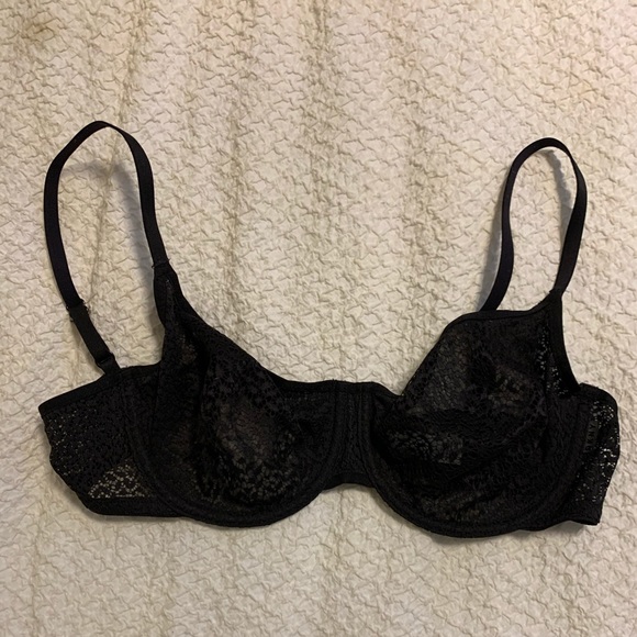 Lace bra!! - Picture 2 of 3